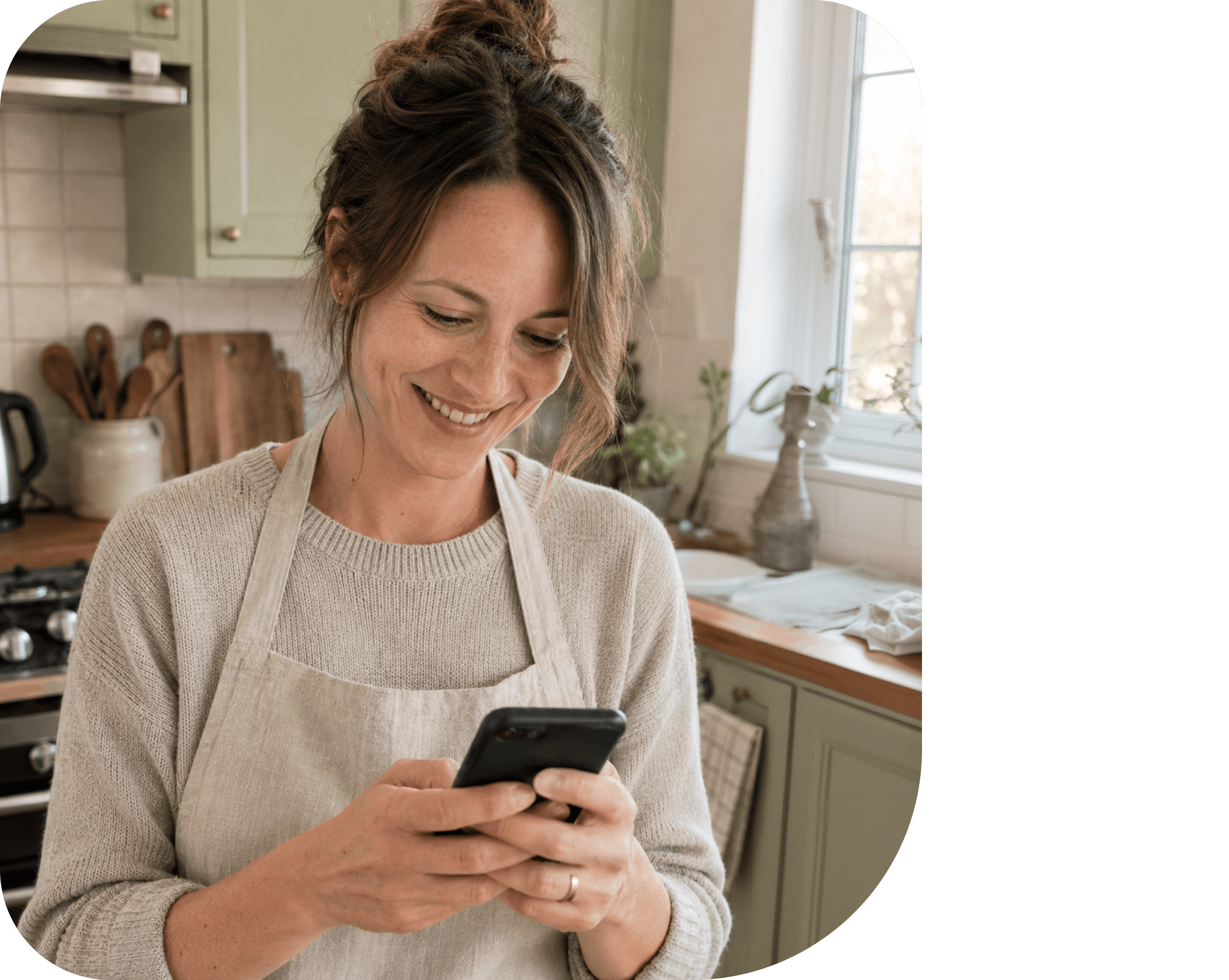 A cook checking their earnings on the Cheffo app